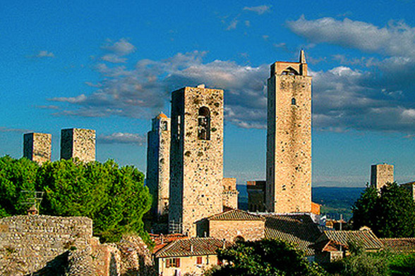 San Gimignano (Foto: Flickr | CC BY-NC-SA 2.0 | Marco Lazzaroni)