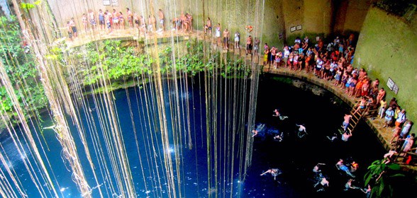 Cenote Ik Kil, Riviera Maya, México