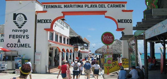 Quinta Avenida, Playa del Carmen, México.