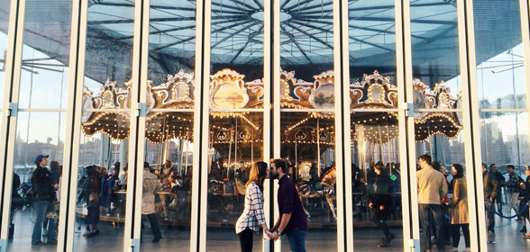 Jane’s Carousel, no Brooklyn Bridge Park, em Nova York